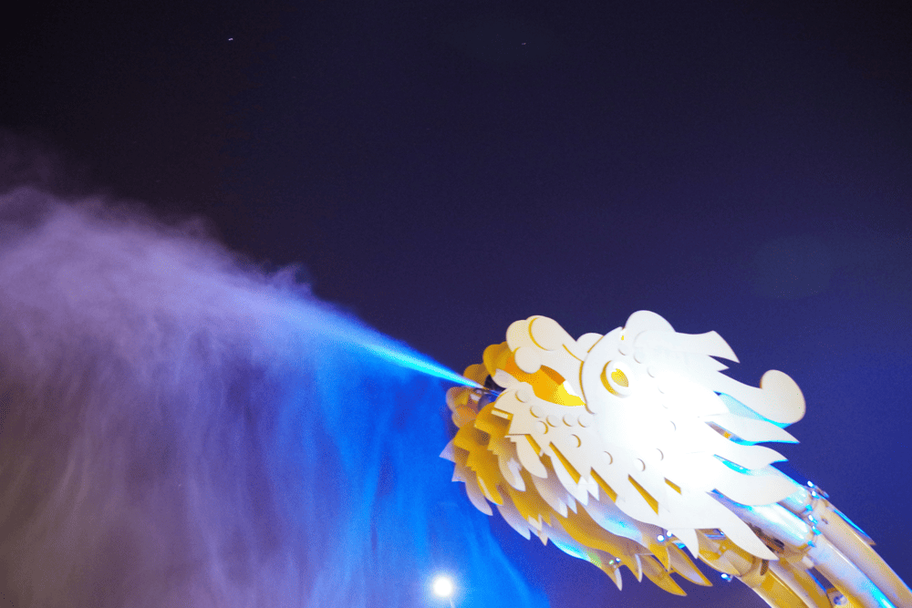 The Dragon&rsquo;s mouth powerfully sprays thousands of cubic meters of water (Source: Canva)